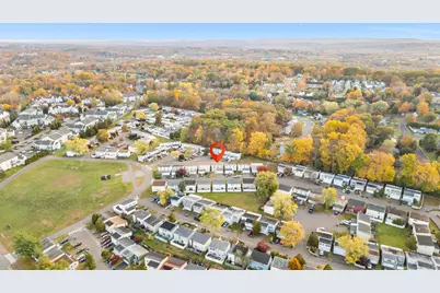 67 Braeburn Lane, Middletown, CT 06457 - Photo 3