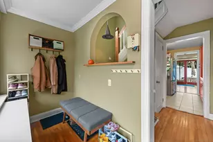 34 Bradley Pl, Stamford, CT 06905 - Photo 5