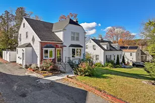 34 Bradley Pl, Stamford, CT 06905 - Photo 33