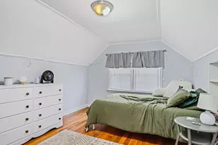 375 Ruth St, Bridgeport, CT 06606 - Photo 17