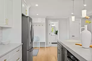 401 Unity Rd, Trumbull, CT 06611 - Photo 7