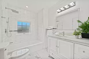 401 Unity Rd, Trumbull, CT 06611 - Photo 9