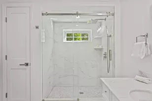 401 Unity Rd, Trumbull, CT 06611 - Photo 31