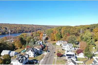 154 Hawthorne Avenue, Derby, CT 06418 - Photo 5