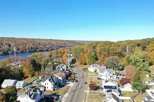 154 Hawthorne Ave, Derby, CT 06418 - Photo 5