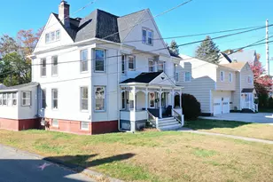 154 Hawthorne Ave, Derby, CT 06418 - Photo 9