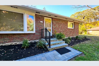 11 Upper Whittemore Road, Middlebury, CT 06762 - Photo 1