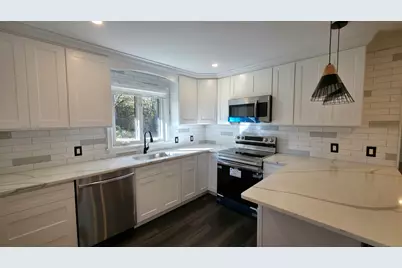 11 Upper Whittemore Road, Middlebury, CT 06762 - Photo 11