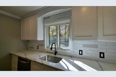 11 Upper Whittemore Road, Middlebury, CT 06762 - Photo 13