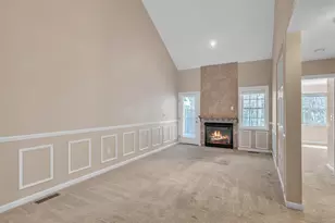 244 Oakland St, Manchester, CT 06042 - Photo 13