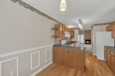 244 Oakland Street #APT E, Manchester, CT 06042 - Photo 7