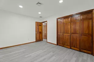 132 Linsley Lake Rd, Branford, CT 06471 - Photo 29