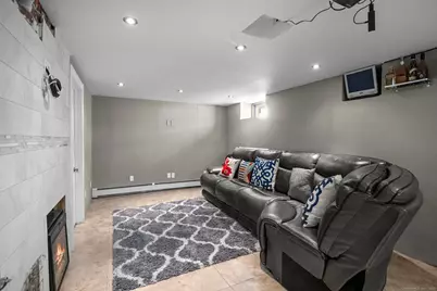 15 Overland Avenue, Bridgeport, CT 06606 - Photo 13