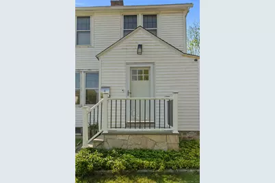 15 Overland Avenue, Bridgeport, CT 06606 - Photo 5