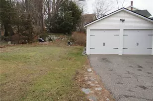 292 Brightwood Ave, Torrington, CT 06790 - Photo 11