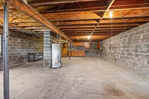 81 Esther Ave, Waterbury, CT 06708 - Photo 25