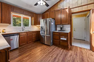 28 Fluery Dr, Stafford, CT 06076 - Photo 11