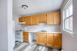 275 Westland St, Hartford, CT 06112 - Photo 17