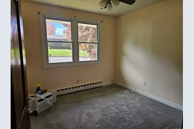 222 Crest Street, Waterbury, CT 06708 - Photo 9