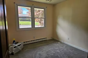 222 Crest St, Waterbury, CT 06708 - Photo 9