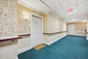 40 Southwick Ct, Cheshire, CT 06410 - Photo 5