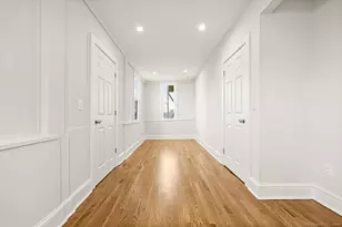 21 Holcomb Ave, Stamford, CT 06906 - Photo 11