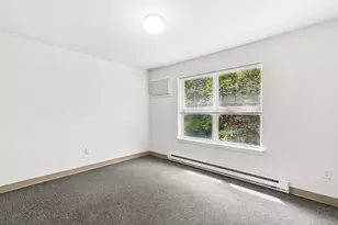 62 Chestnut St Ext, Danbury, CT 06810 - Photo 31