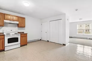 62 Chestnut St Ext, Danbury, CT 06810 - Photo 35