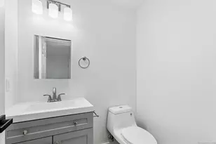 62 Chestnut St Ext, Danbury, CT 06810 - Photo 21