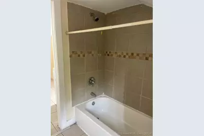 24 Arthur Street, New Haven, CT 06519 - Photo 3