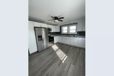 31 Francis Avenue, Enfield, CT 06082 - Photo 3