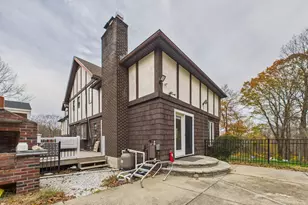 6 Holley Ln, Prospect, CT 06712 - Photo 3