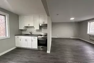 77 E Main St, Plainville, CT 06062 - Photo 7