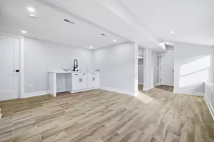 131 Henry St, Greenwich, CT 06830 - Photo 25