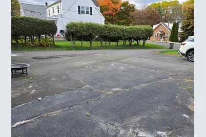 102 East Road, Bristol, CT 06010 - Photo 3