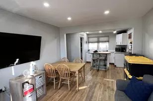 102 Cottage St, Killingly, CT 06239 - Photo 9