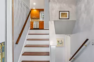 8 Possum Ridge Rd, Newtown, CT 06470 - Photo 5