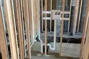 212 West St, New Haven, CT 06519 - Photo 15