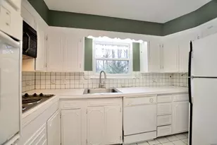 19 Seneca Rd, West Hartford, CT 06117 - Photo 15