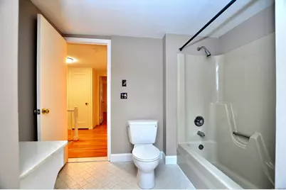 19 Seneca Road, West Hartford, CT 06117 - Photo 35