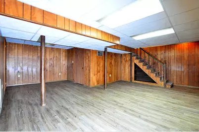 19 Seneca Road, West Hartford, CT 06117 - Photo 37