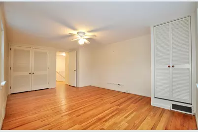 19 Seneca Road, West Hartford, CT 06117 - Photo 29