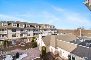 237 Fern St, West Hartford, CT 06119 - Photo 21