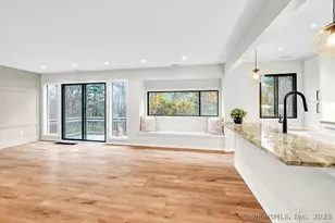 98 Heritage Vlg, Southbury, CT 06488 - Photo 5