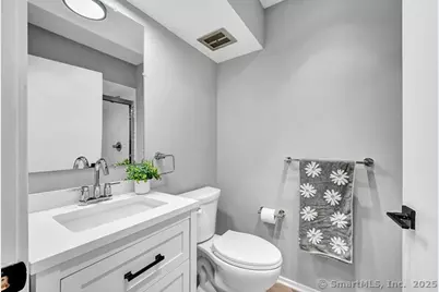 98 Heritage Village #D, Southbury, CT 06488 - Photo 5