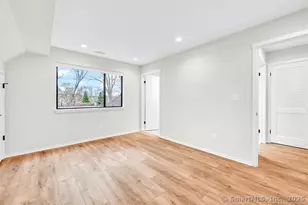 98 Heritage Vlg, Southbury, CT 06488 - Photo 11