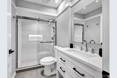 98 Heritage Village #D, Southbury, CT 06488 - Photo 7