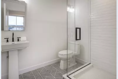 3 Nassau Road, Westport, CT 06880 - Photo 17