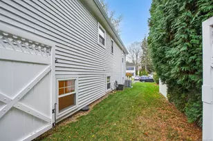 36 Douglass Rd, Bristol, CT 06010 - Photo 35