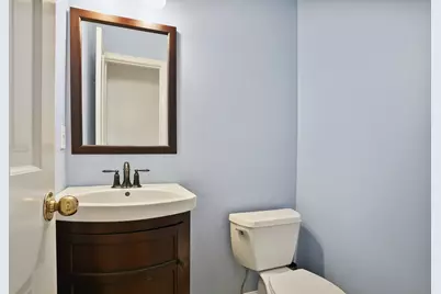 121 Paugusett Circle, Trumbull, CT 06611 - Photo 13